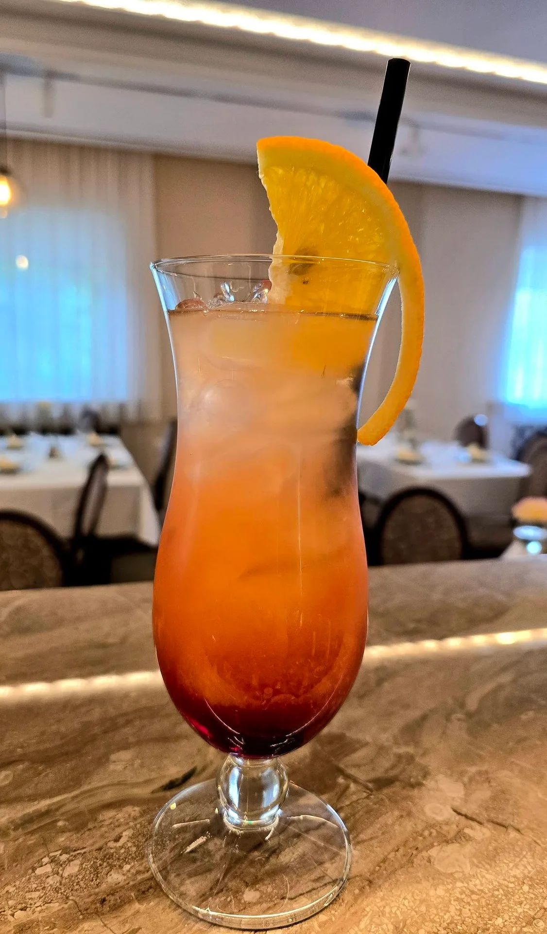 Tequila Sunrise koktel